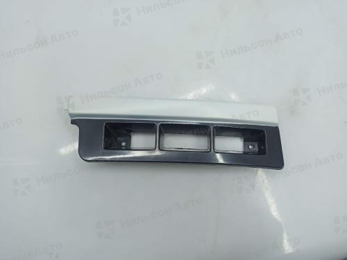 Карниз под фару ISUZU FORWARD 1984-1994г, ZEVS 