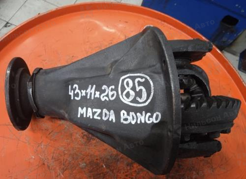 Редуктор заднего моста MAZDA BONGO, R14-16 на 5-6 шпилек, пл/хв 43/11, шлицов 26, фланец 68*68, б/у