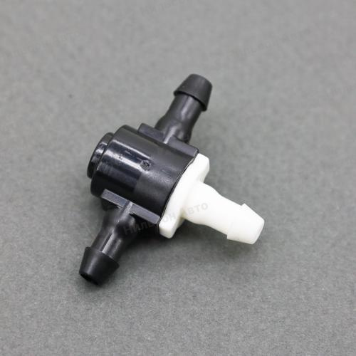 Клапан обратный бачка омывателя TOYOTA, оригинал