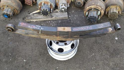 Рессора задняя MMC FUSO (длина 1260, ширина 70, листов 7, в подрессорнике 8, палец на 28 мм), б/у