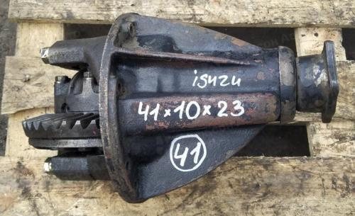 Редуктор заднего моста ISUZU ELF, R14 на 5 шпилек, пл/хв 41/10, шлицов 23, фланец 50*70, б/у
